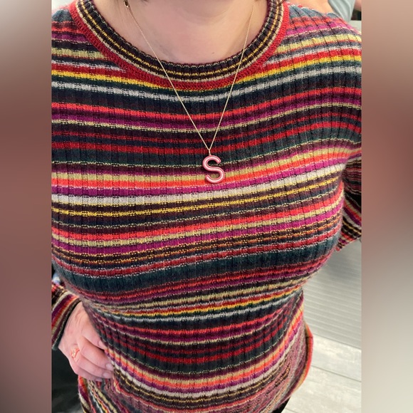 EUC Stephanie Gottlieb Barbie Pink Enamel & Diamond “S” Initial Necklace - Picture 13 of 13